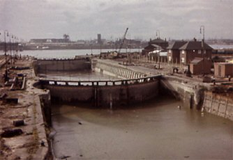 Figure 1: View of long-abandoned Western Entrance to RV docks prior to start of contract